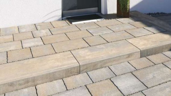 Viastein Blokklépcső lap élképzéssel (normál és Color & Clean Protect védelemmel)